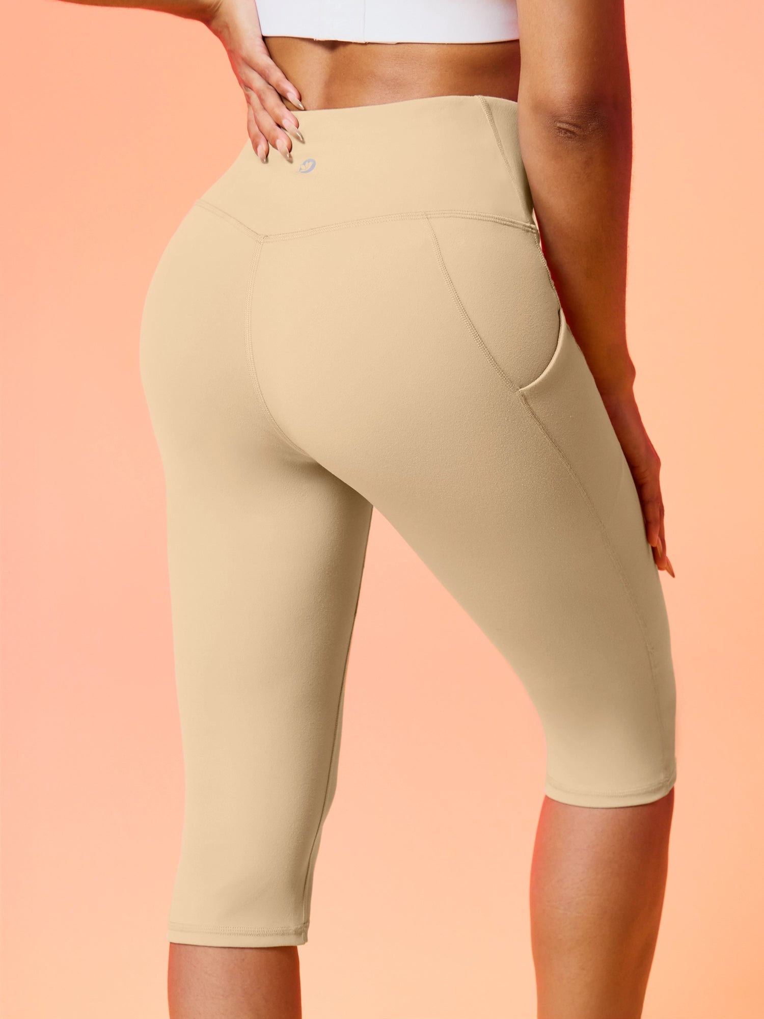 IUGA  FlexTight  No Front Seam Capris - IUGA