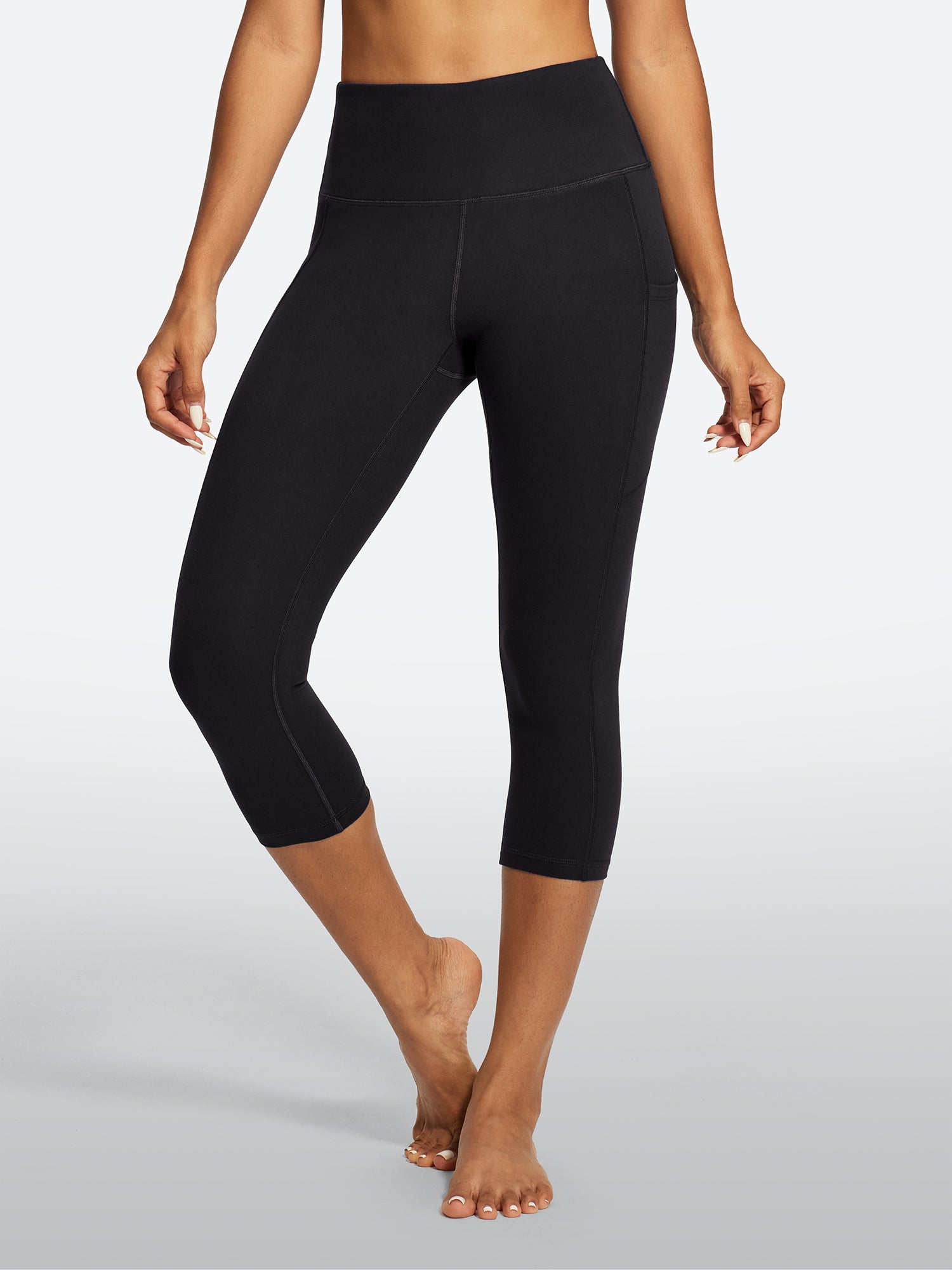 IUGA FlexTight Capris With Pockets Squat Proof