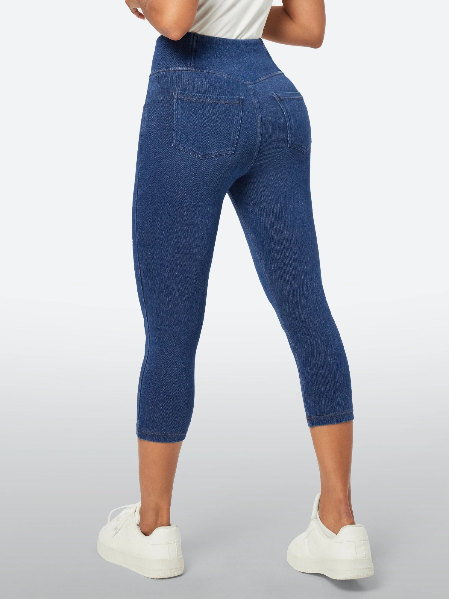 IUGA FlexDenim™ Stretchy Pull On Capri Jeans With Pockets - IUGA