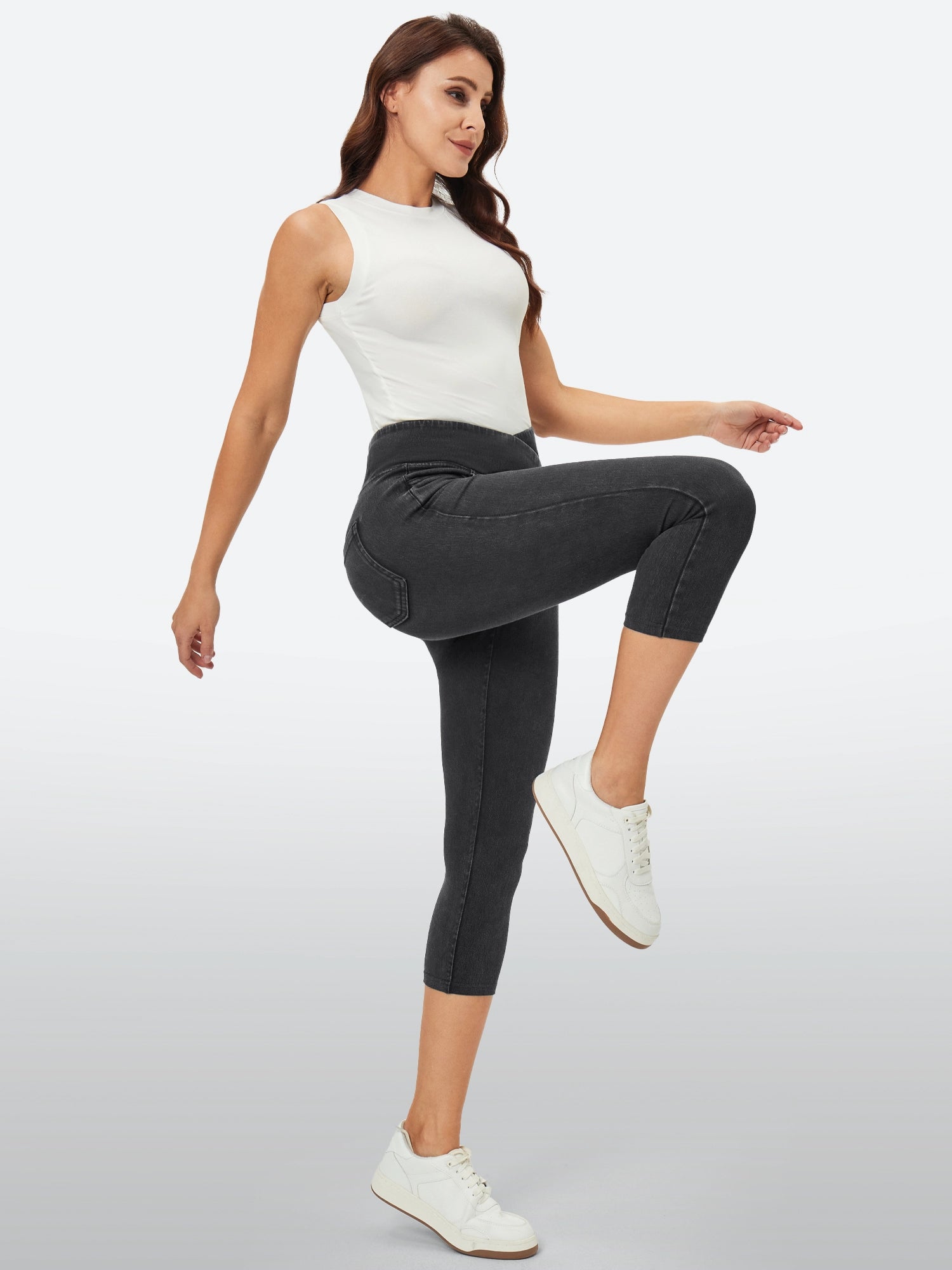 IUGA FlexDenim™ Stretchy Pull On Capri Jeans With Pockets - IUGA