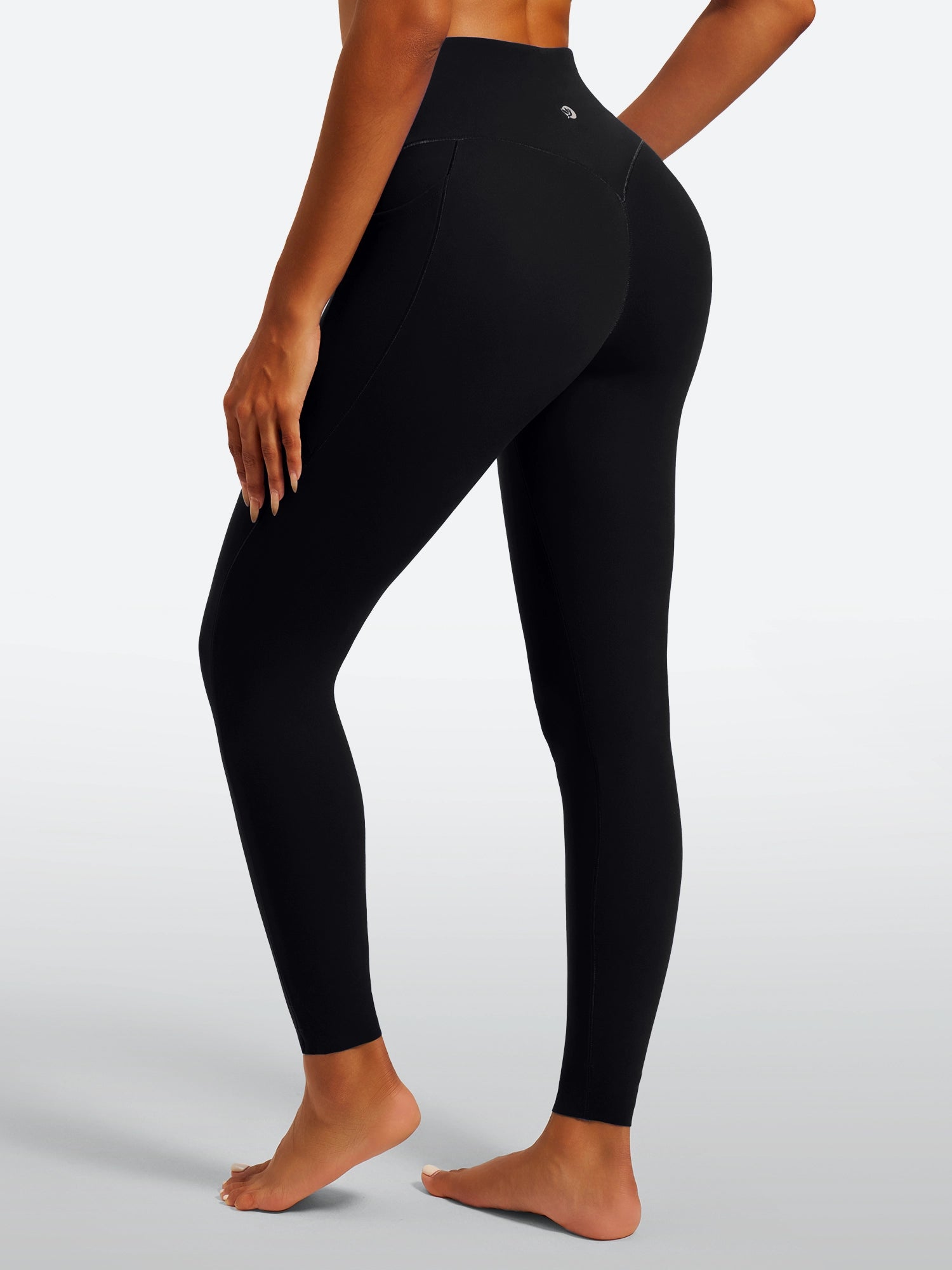 IUGA PowerTight Scrunch No Front Seam High Waist Leggings With Pockets