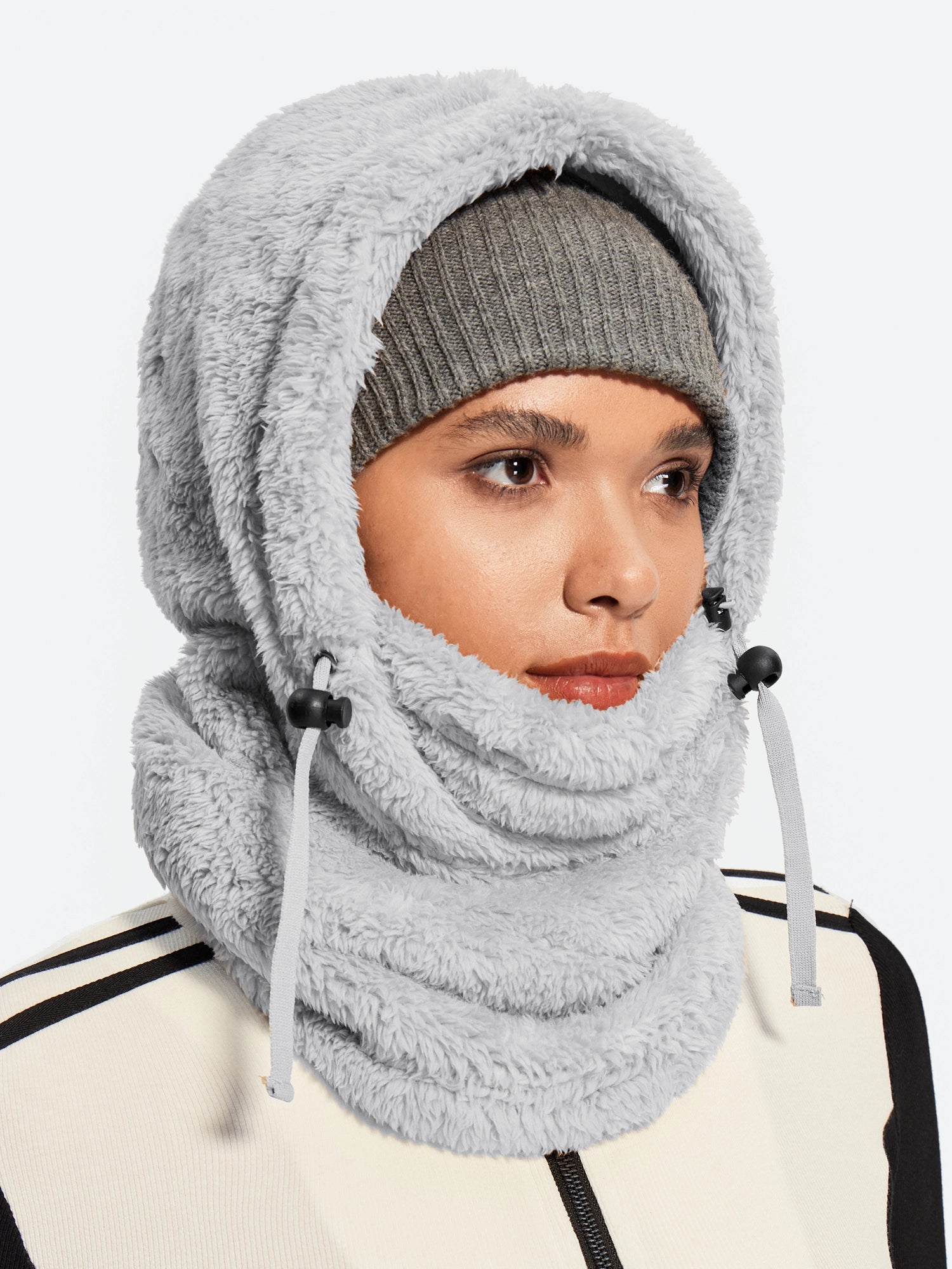 IUGA Velvet Balaclava Wind-Resistant Winter Face Mask | Affordable Yoga Leggings & Activewear by IUGA