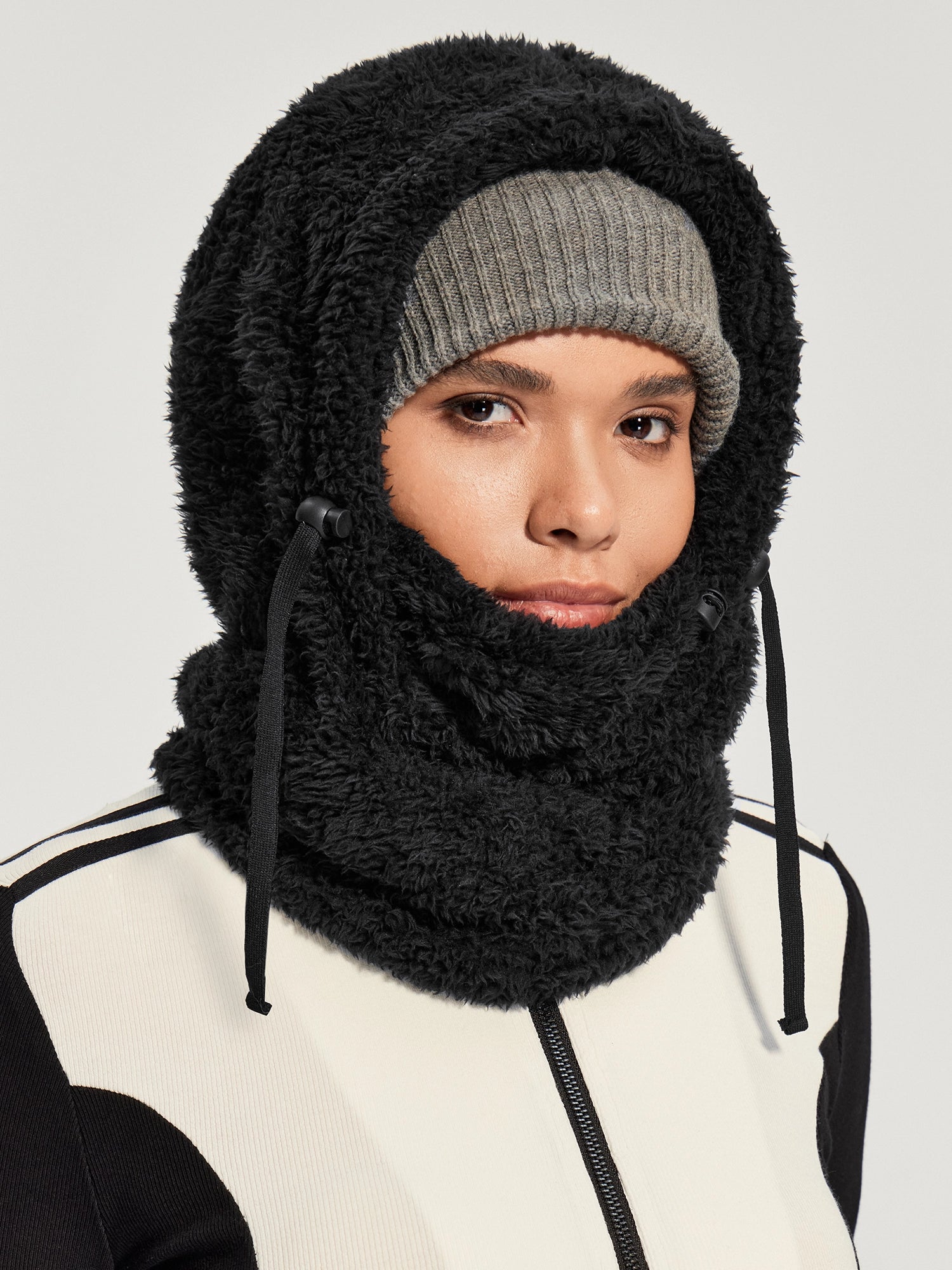 IUGA Velvet Balaclava Wind-Resistant Winter Face Mask | Affordable Yoga Leggings & Activewear by IUGA