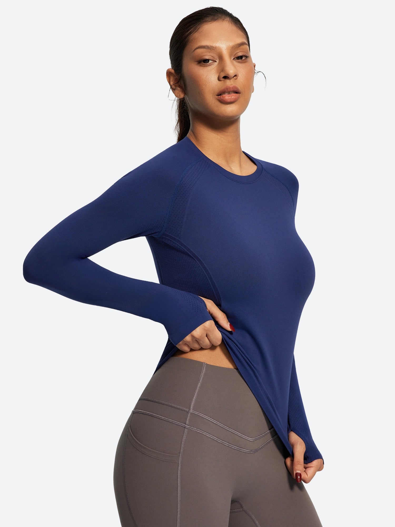 IUGA Long Sleeve Active Top Seamless Stretch Workout Shirt With Thumbholes | Affordable Yoga Leggings & Activewear by IUGA