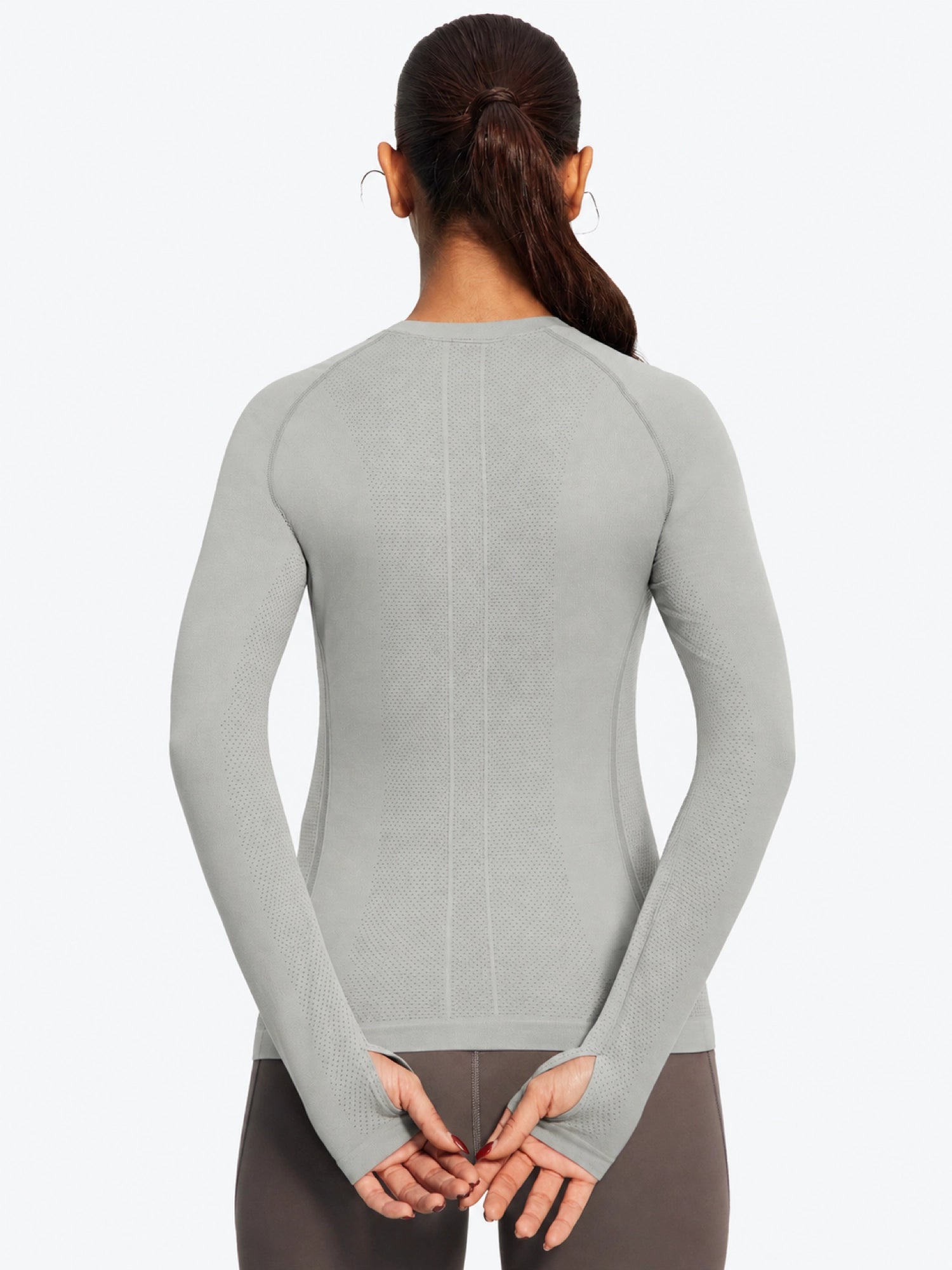 IUGA Long Sleeve Active Top Seamless Stretch Workout Shirt With Thumbholes | Affordable Yoga Leggings & Activewear by IUGA