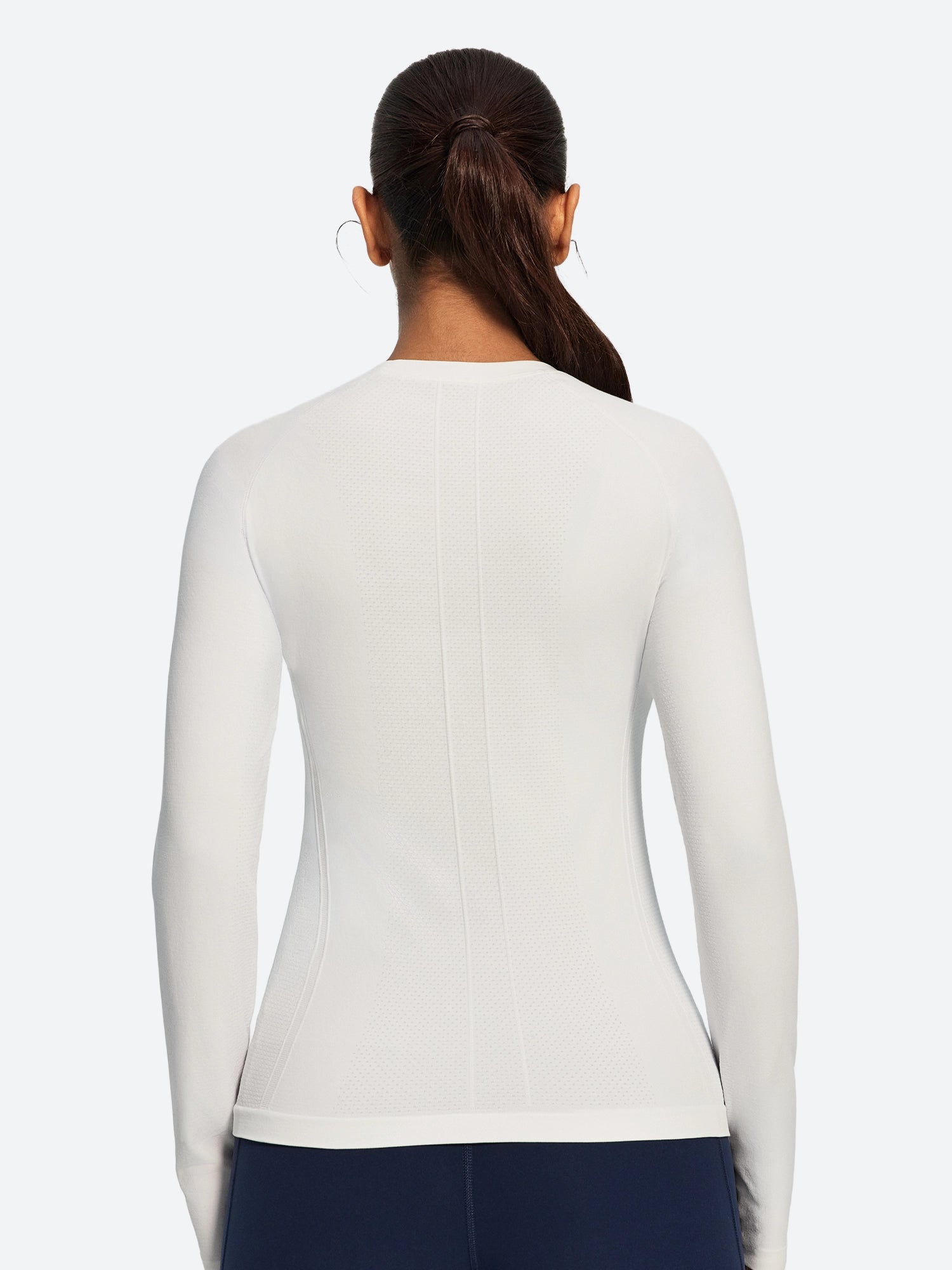 IUGA Long Sleeve Active Top Seamless Stretch Workout Shirt With Thumbholes | Affordable Yoga Leggings & Activewear by IUGA