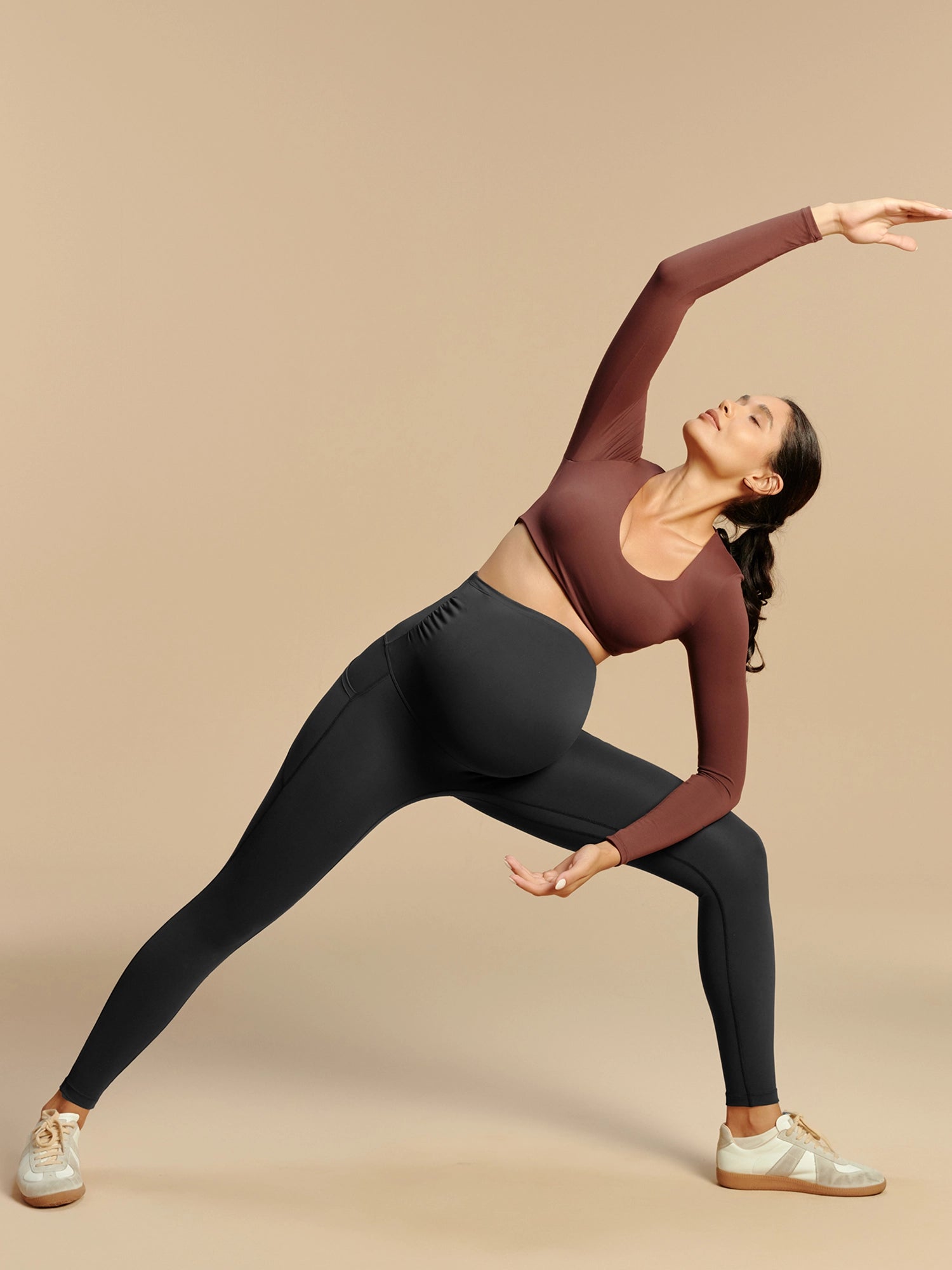 IUGA Comfy Stretch Over The Belly Maternity Leggings | Affordable Yoga Leggings & Activewear by IUGA