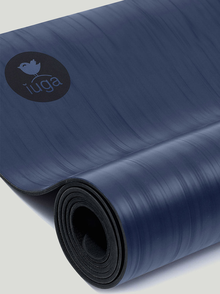 IUGA Eco Friendly Non Slip PU Yoga Mat For Hot Yoga - Red
